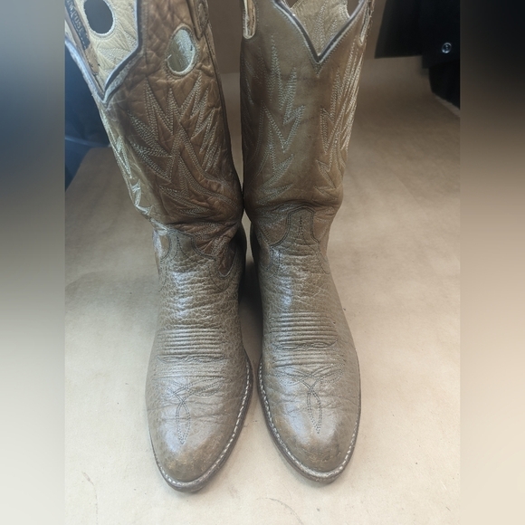 Dan Post boots men's size 9D brown Shrunken Bull Shoulder leather vamp and pulls - Picture 2 of 12